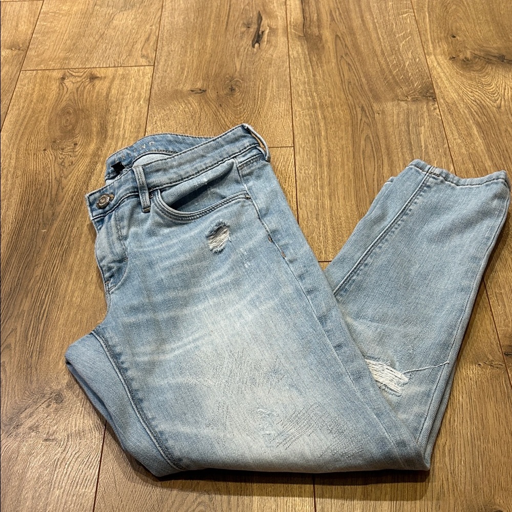 White House Black Market Girlfriend jeans